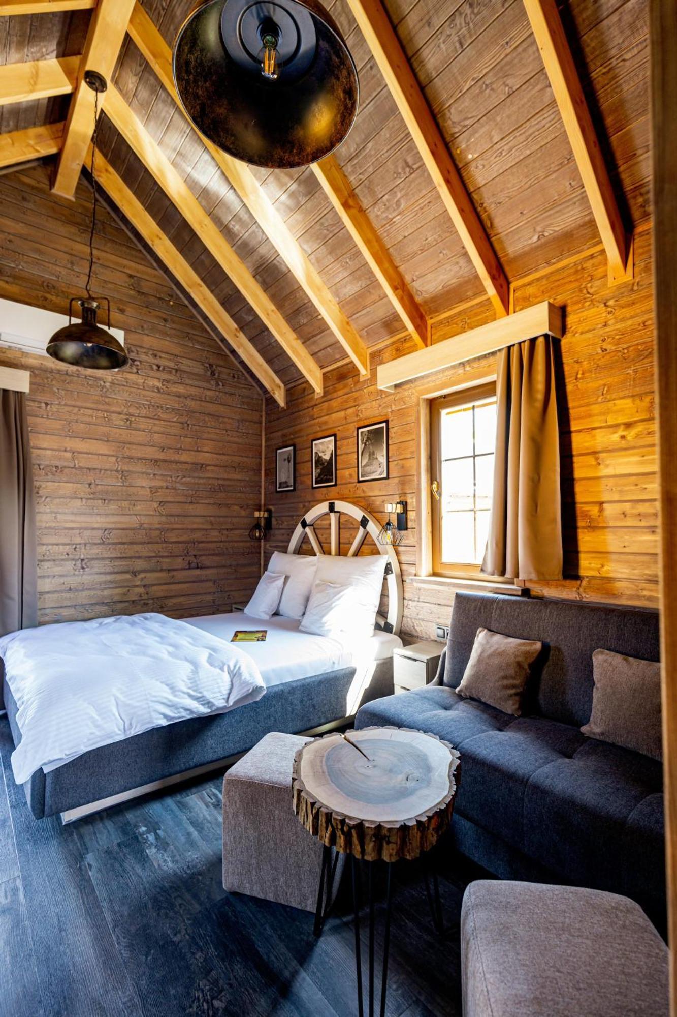 Western Camp Resort Zator Buitenkant foto