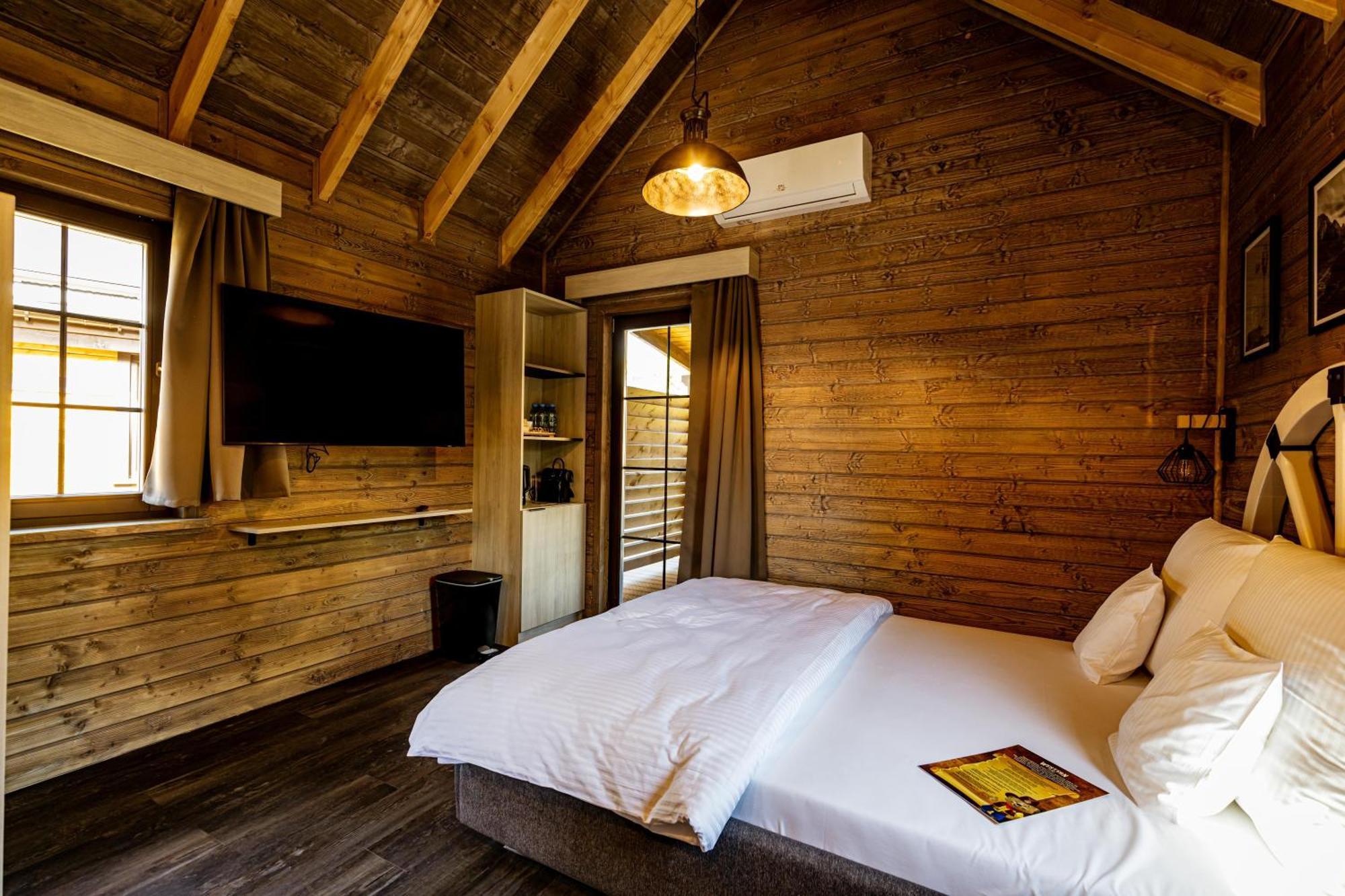 Western Camp Resort Zator Buitenkant foto