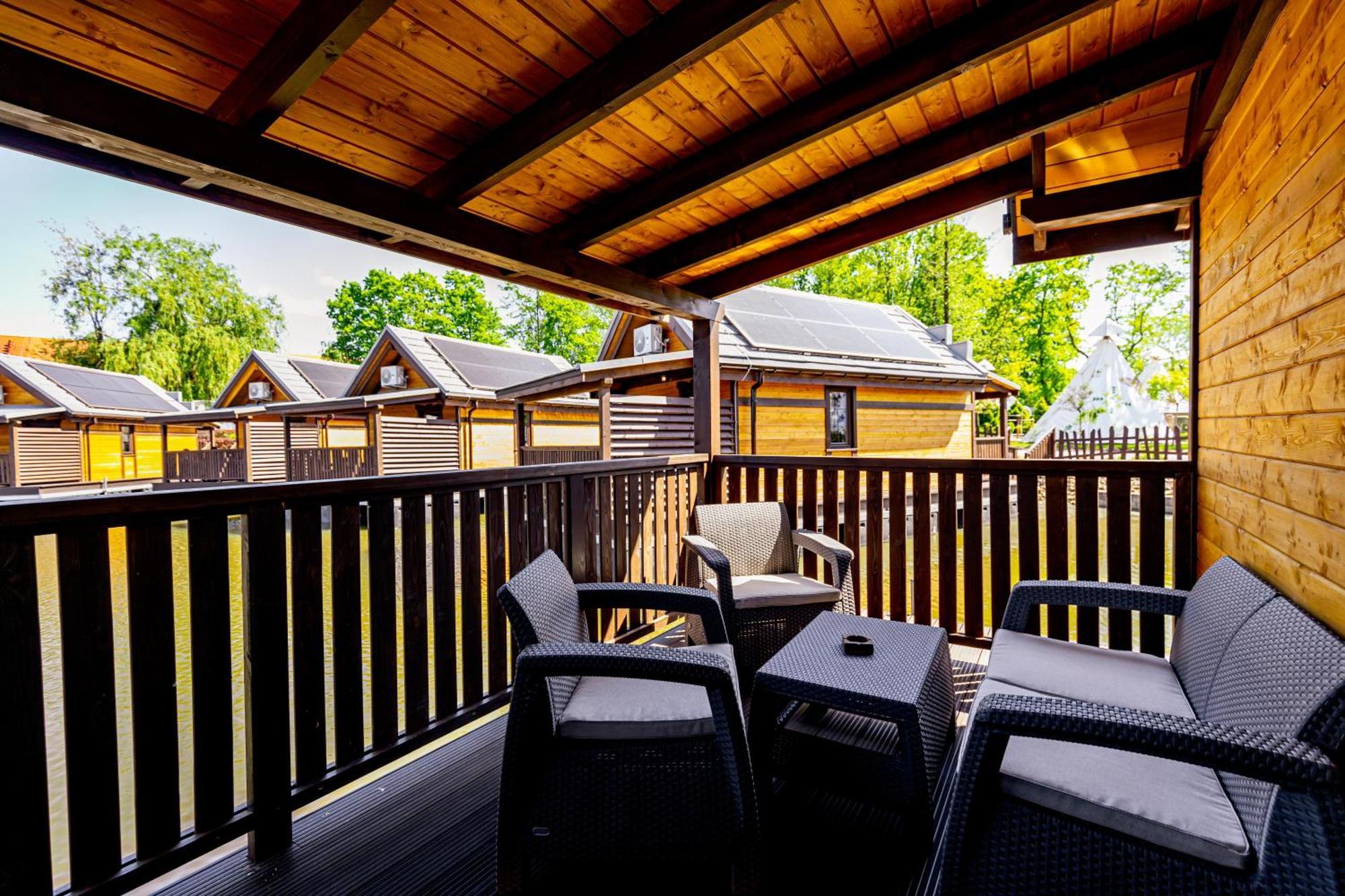 Western Camp Resort Zator Buitenkant foto