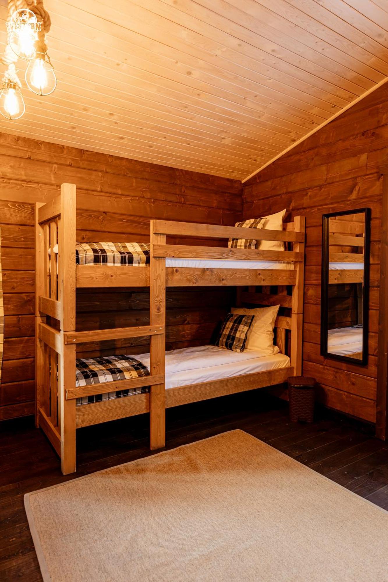 Western Camp Resort Zator Buitenkant foto