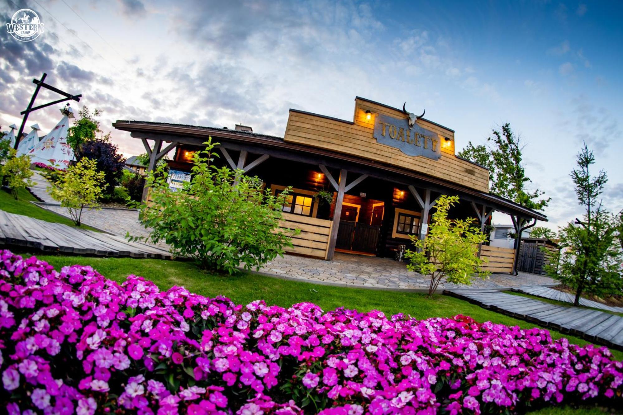Western Camp Resort Zator Buitenkant foto