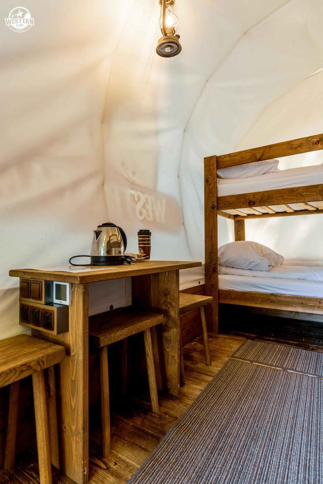 Western Camp Resort Zator Buitenkant foto