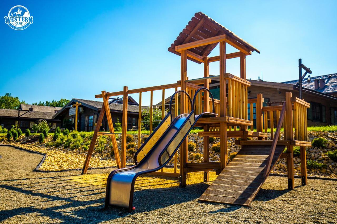 Western Camp Resort Zator Buitenkant foto